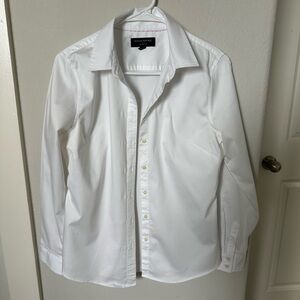Banana Republic Tailored Fit Women’s White Dress Shirt
